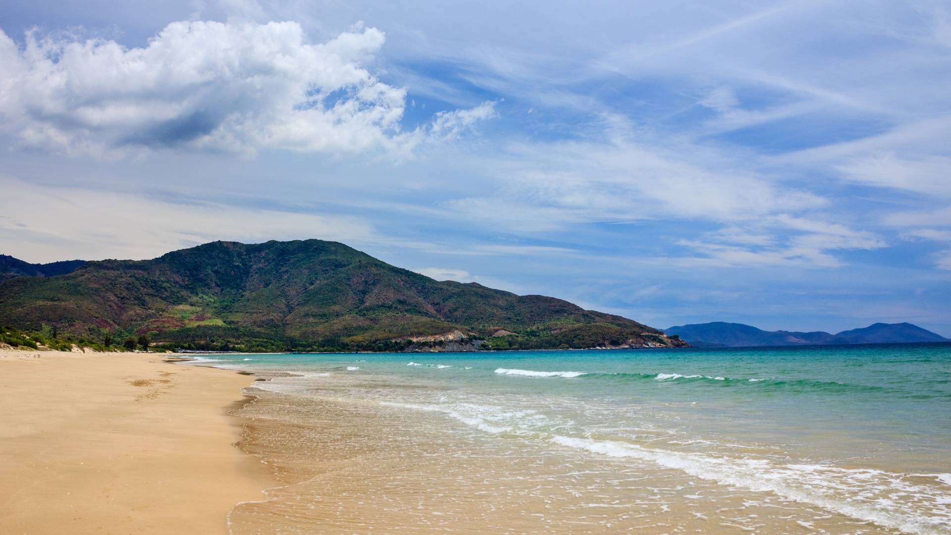 bai dai beach in nha trang