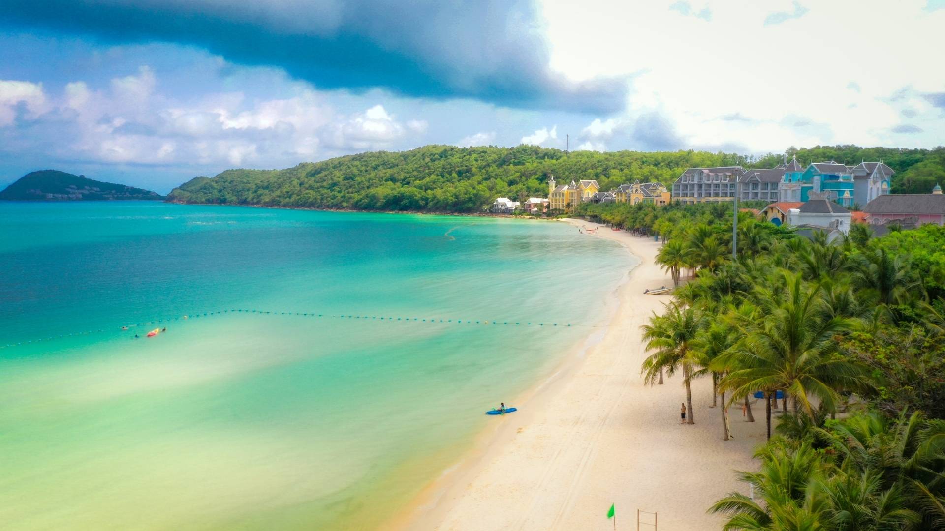 long beach in phu quoc