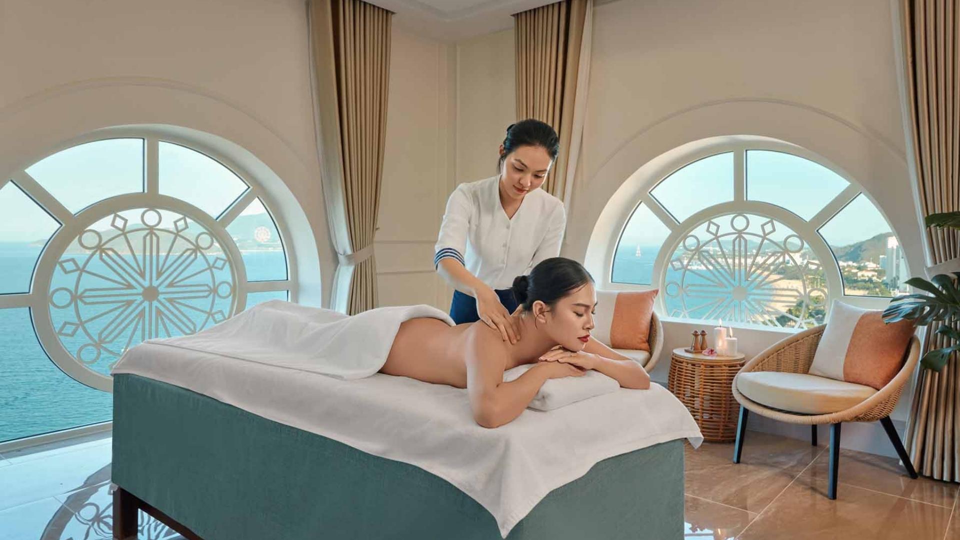Horizon Spa với tầm nhìn ra biển tại Mercure Nha Trang Beach